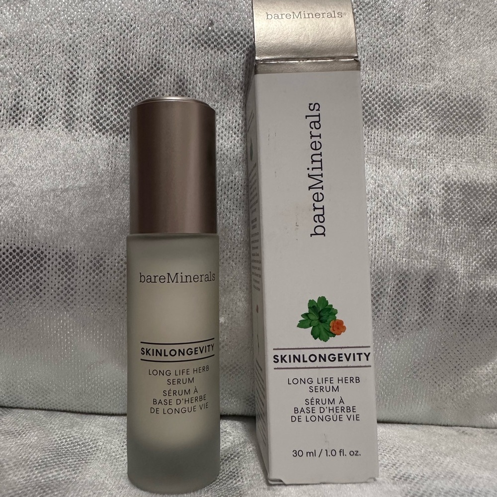bareMinerals White and Silver Revitalizing Face Serum